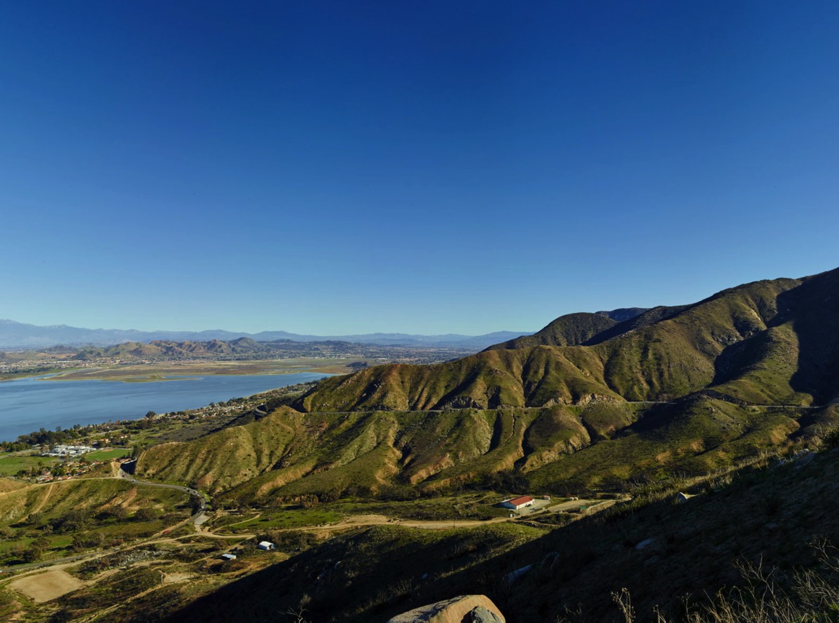 Ortega Highway and lake Elsinore